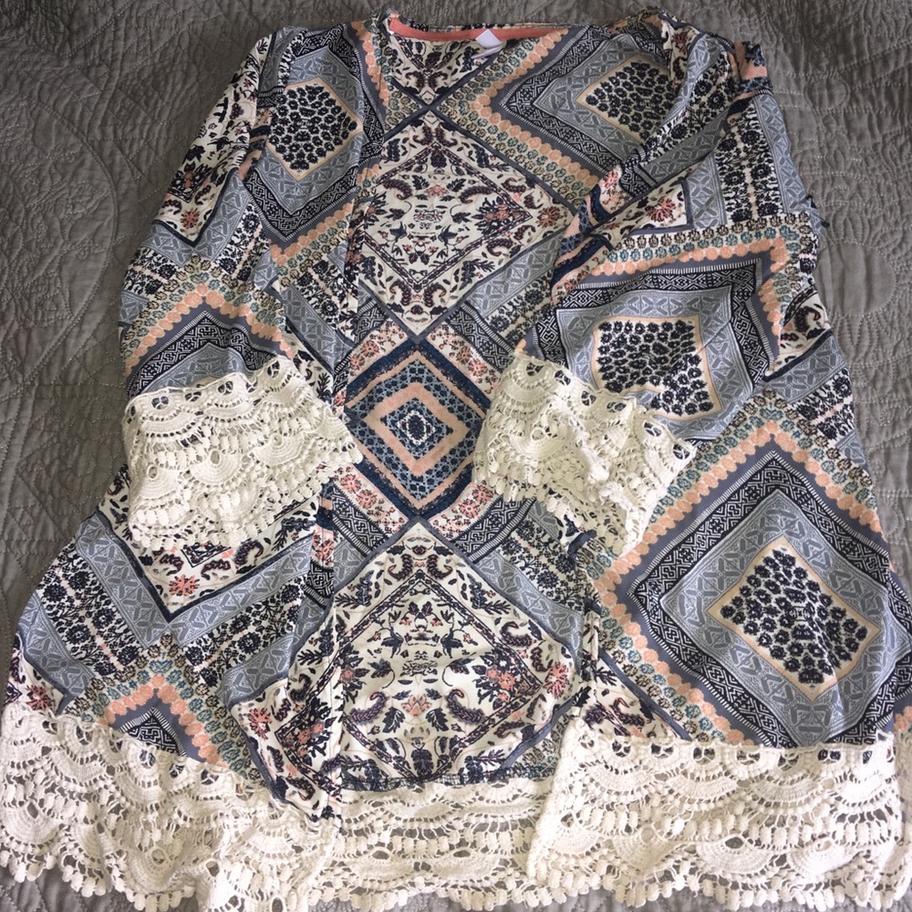 Xhilaration Kimono